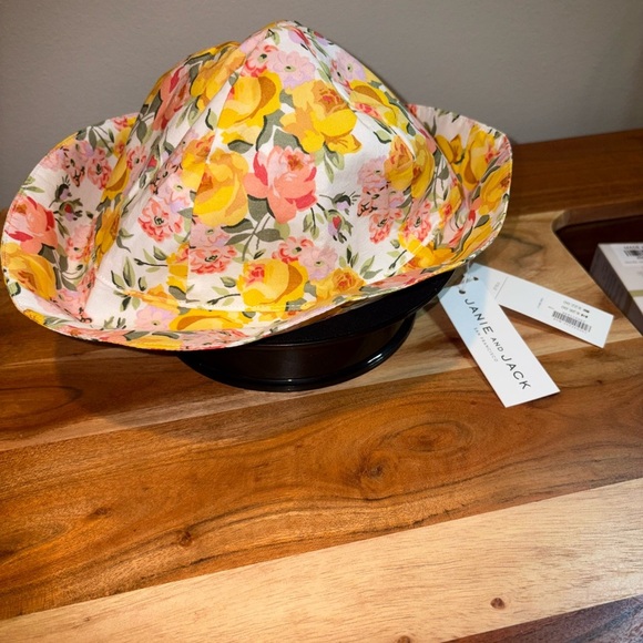 NEW Janie and Jack Floral Sun Hat – Size 2T-3T - Picture 1 of 4